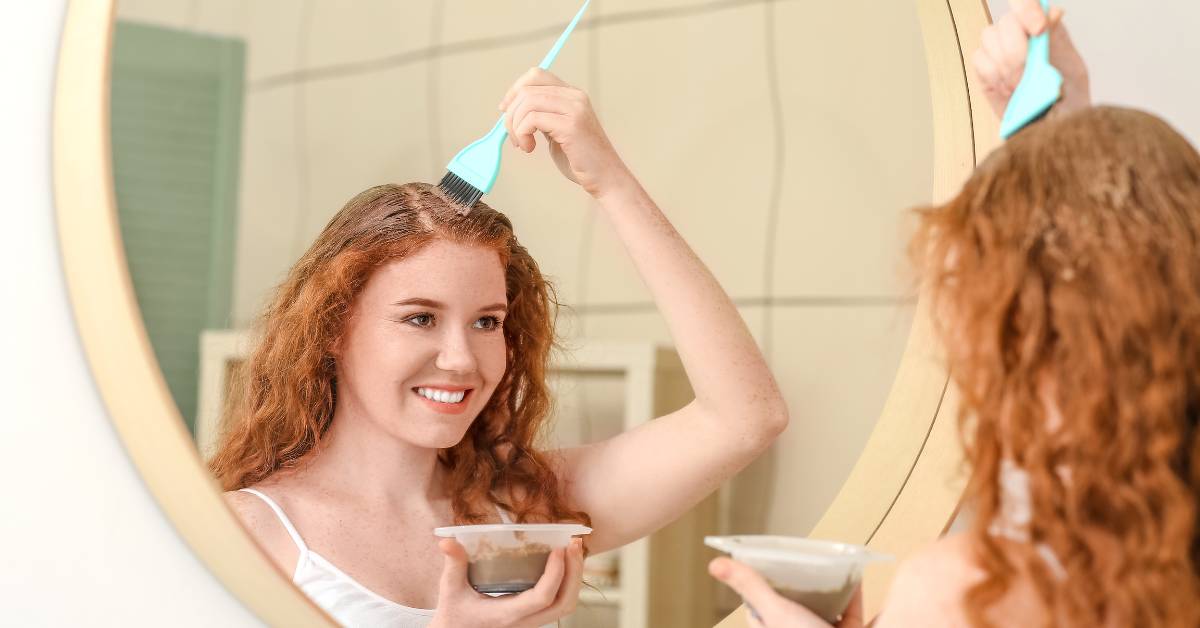 farbowanie wlosow w domu – jak zrobic to bezpiecznie glowne